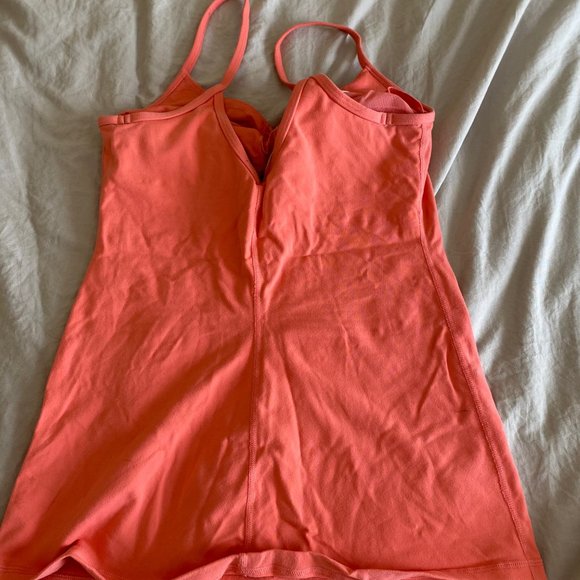 Lululemon top - Picture 2 of 2